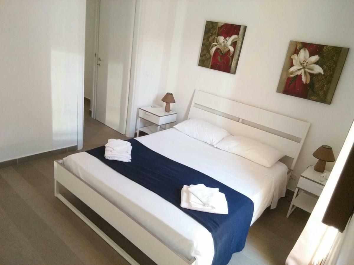 Le Amiche 2 Apartment Marina di Ragusa Ngoại thất bức ảnh