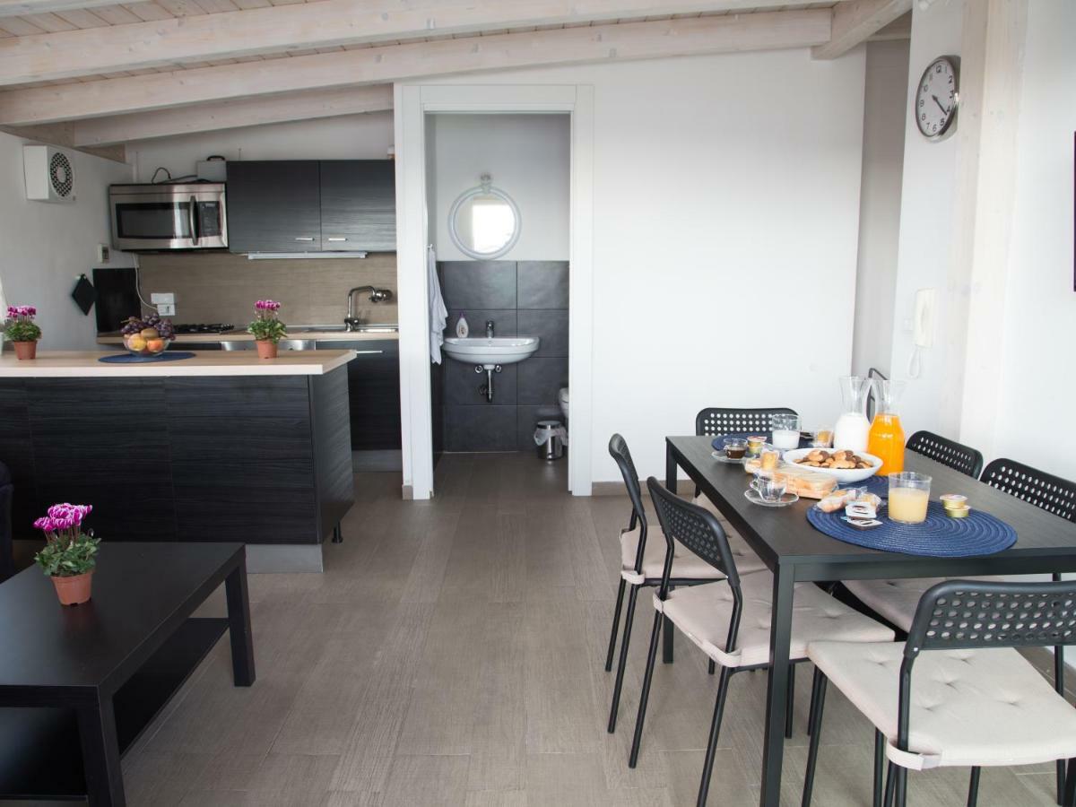Le Amiche 2 Apartment Marina di Ragusa Ngoại thất bức ảnh