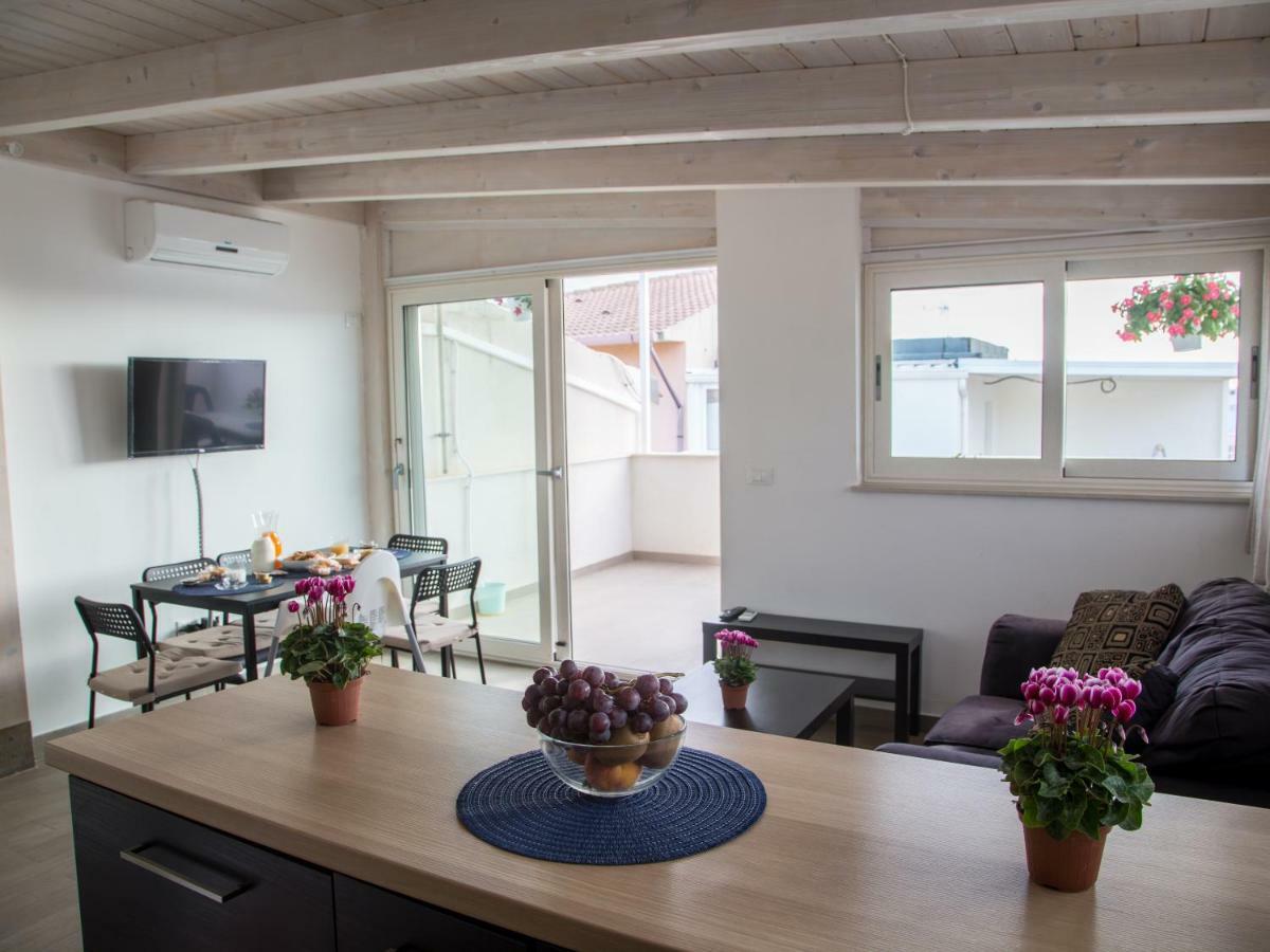 Le Amiche 2 Apartment Marina di Ragusa Ngoại thất bức ảnh
