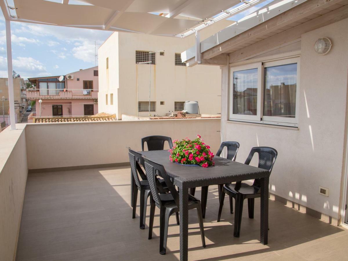 Le Amiche 2 Apartment Marina di Ragusa Ngoại thất bức ảnh